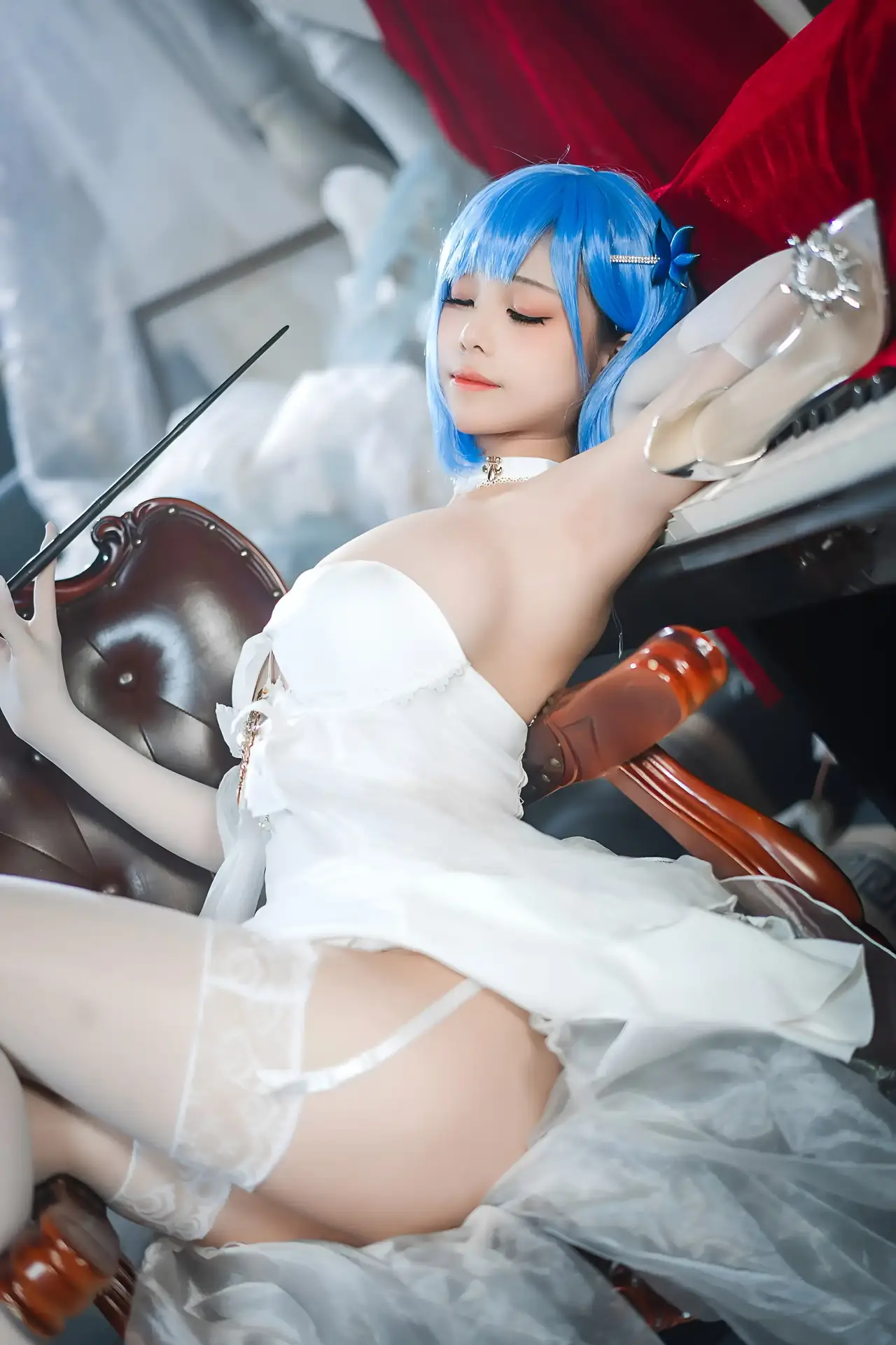Ảnh sex cosplay Azur Lane Chapayev White Cavalry