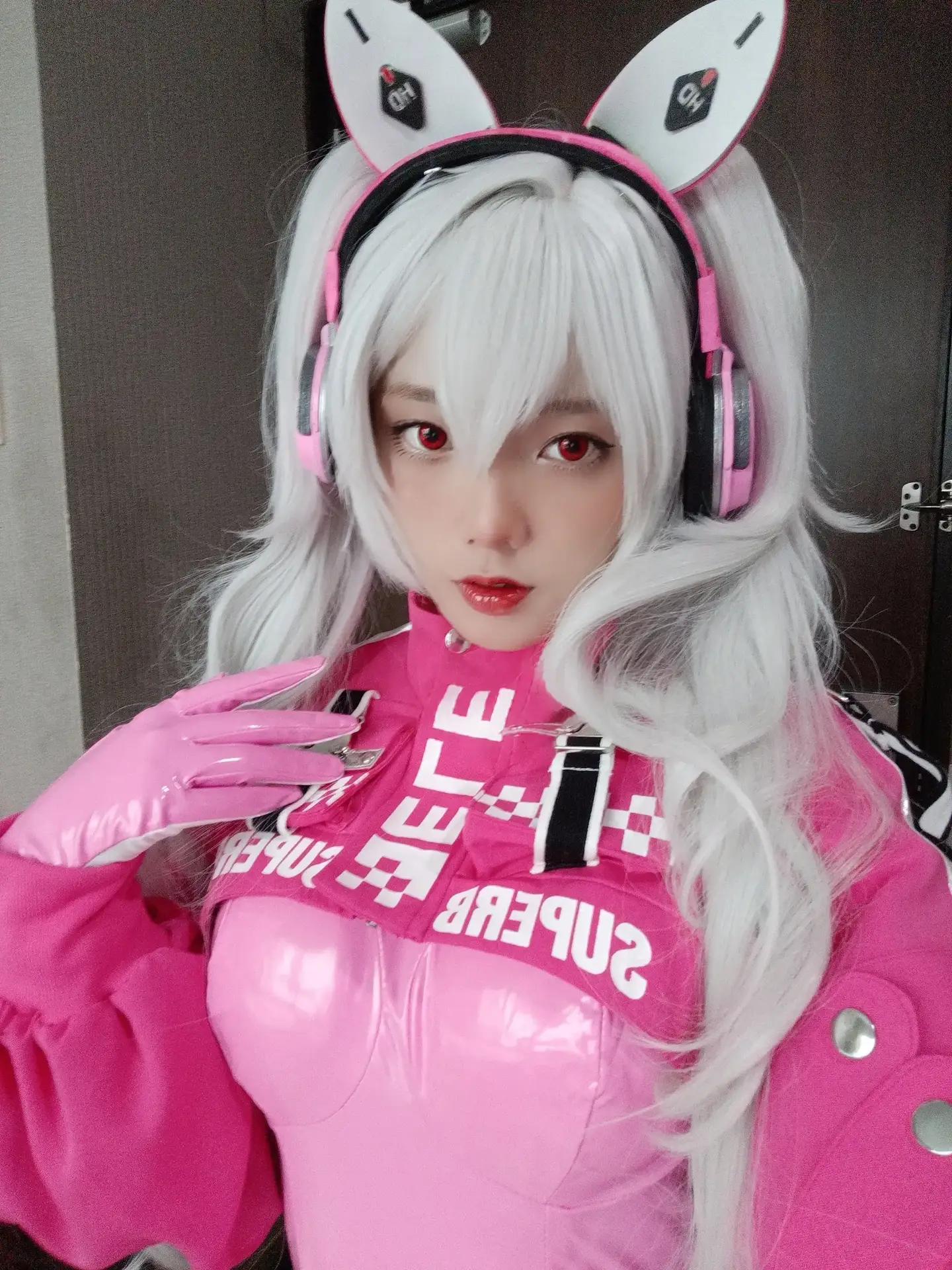 Ảnh sex Messie Huang cosplay Alice