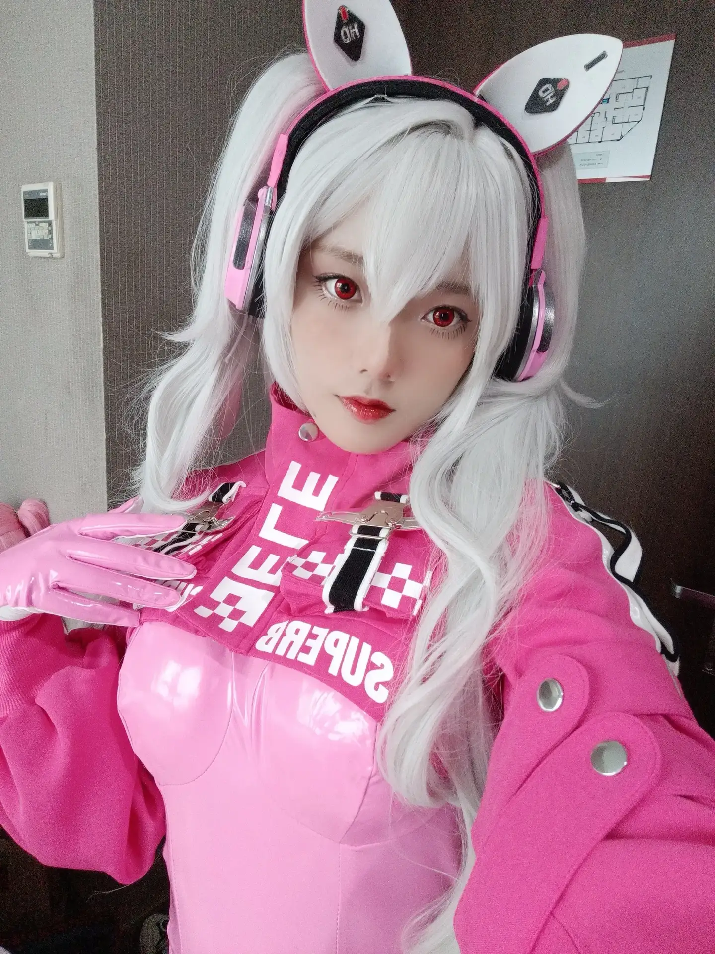 Ảnh sex Messie Huang cosplay Alice