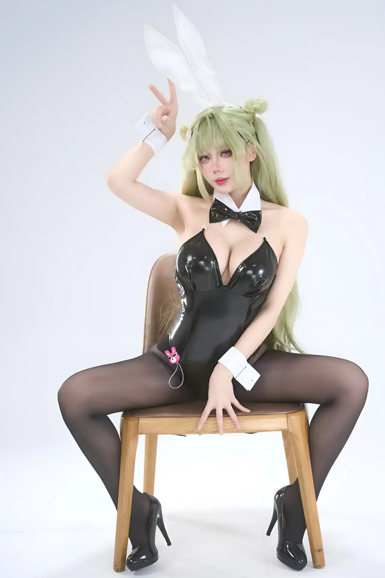 Ảnh sex cosplay Goddess of Victory Soda