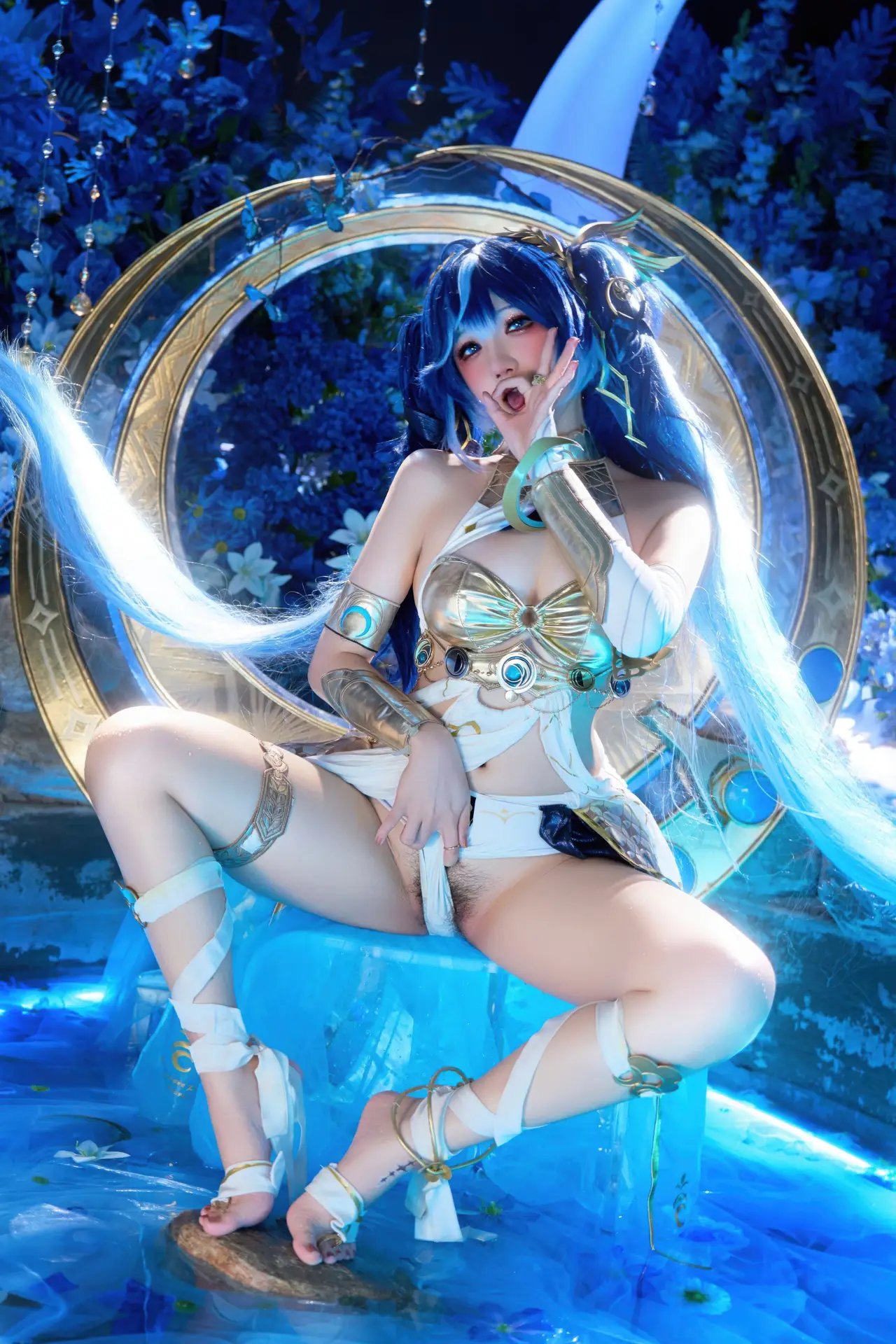 Ảnh Sex Xun Kaori Cosplay Wuthering Waves: Yuno