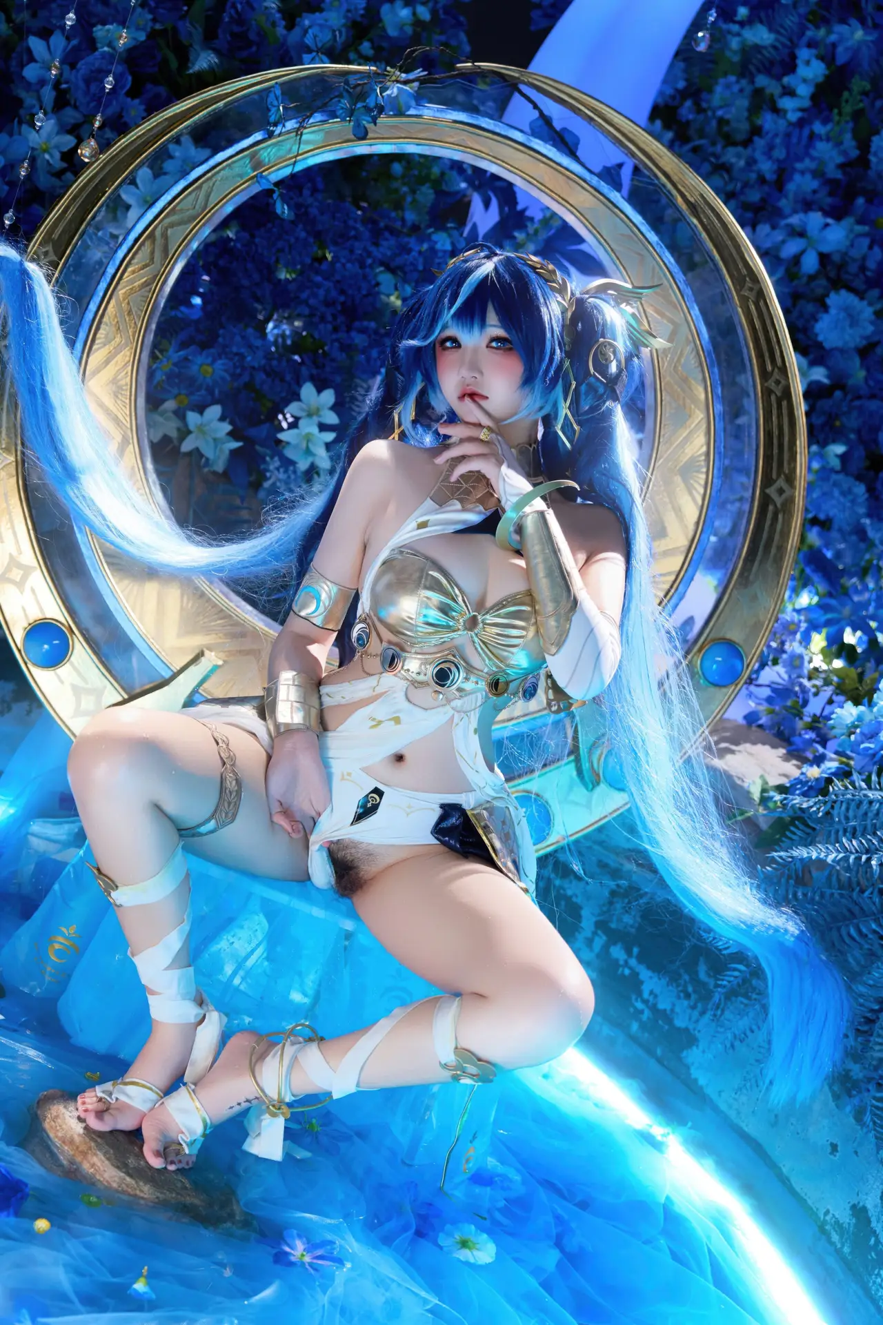 Ảnh Sex Xun Kaori Cosplay Wuthering Waves: Yuno