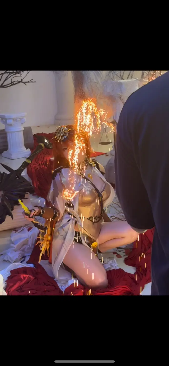 Ảnh Sex kaOri Cosplay Augusta