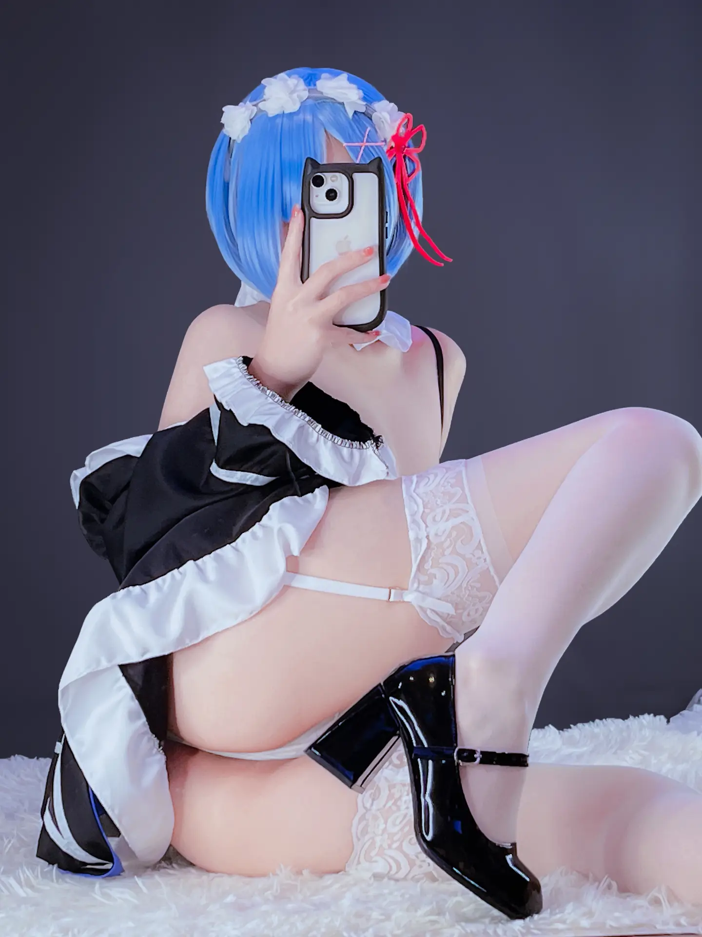 Ảnh Sex Ayame Base Cosplay White Silk Rem