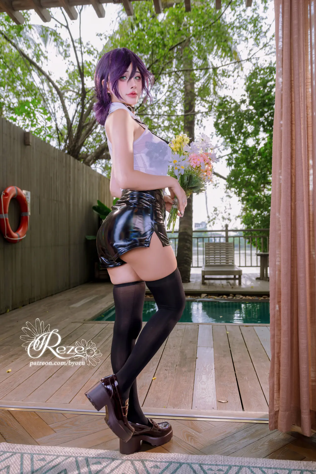 Ảnh sex cosplay Byoru: Reze (Chainsaw Man)