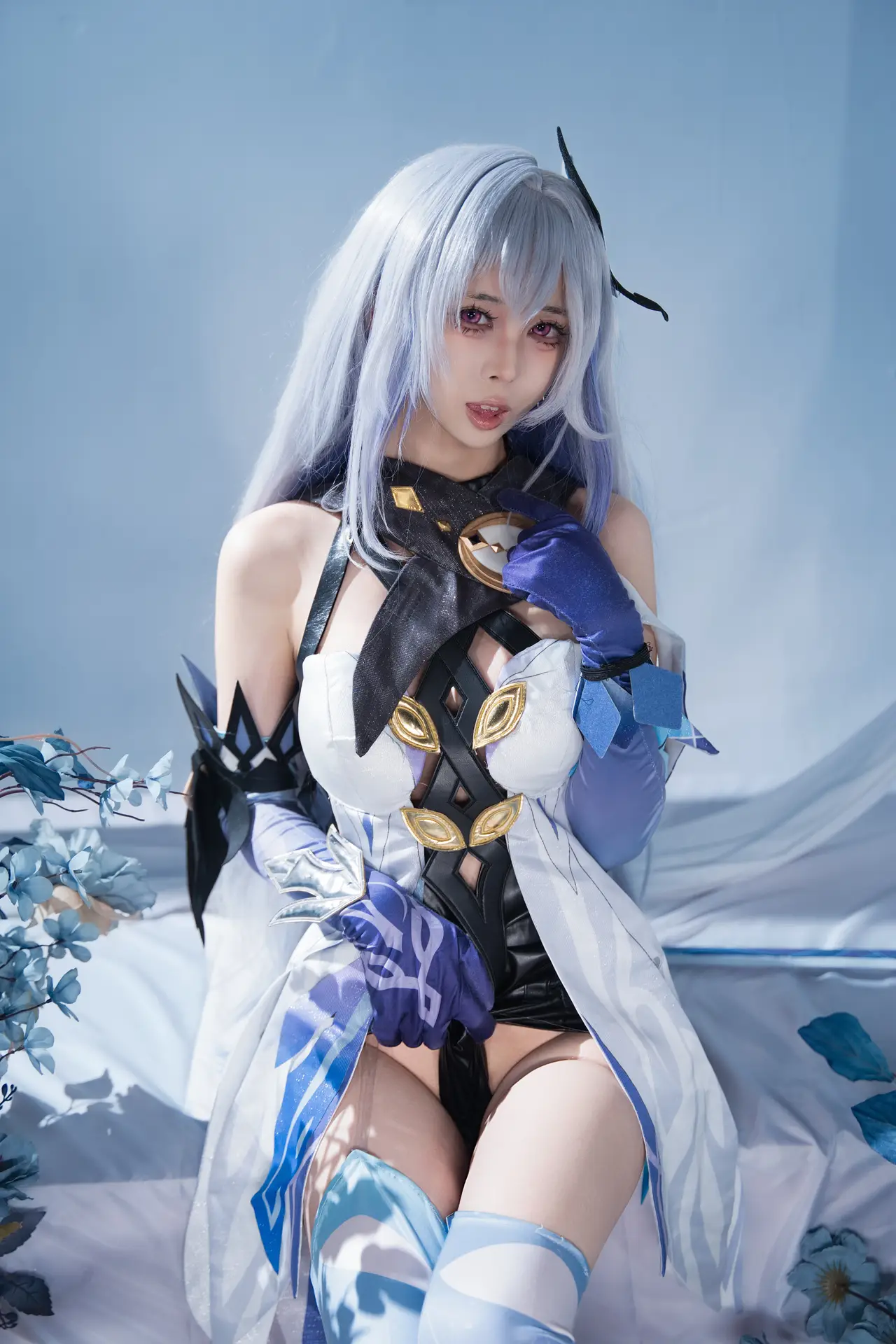Ảnh Sex Uesugi Eriaki Cosplay Genshin Impact: Skirk