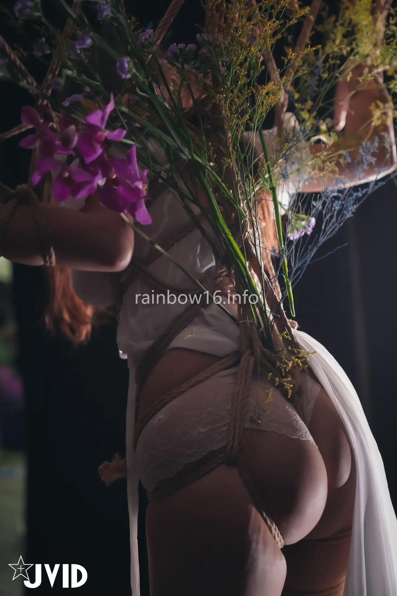 Ảnh Sex Maya [JVID] Masterpiece flower vases