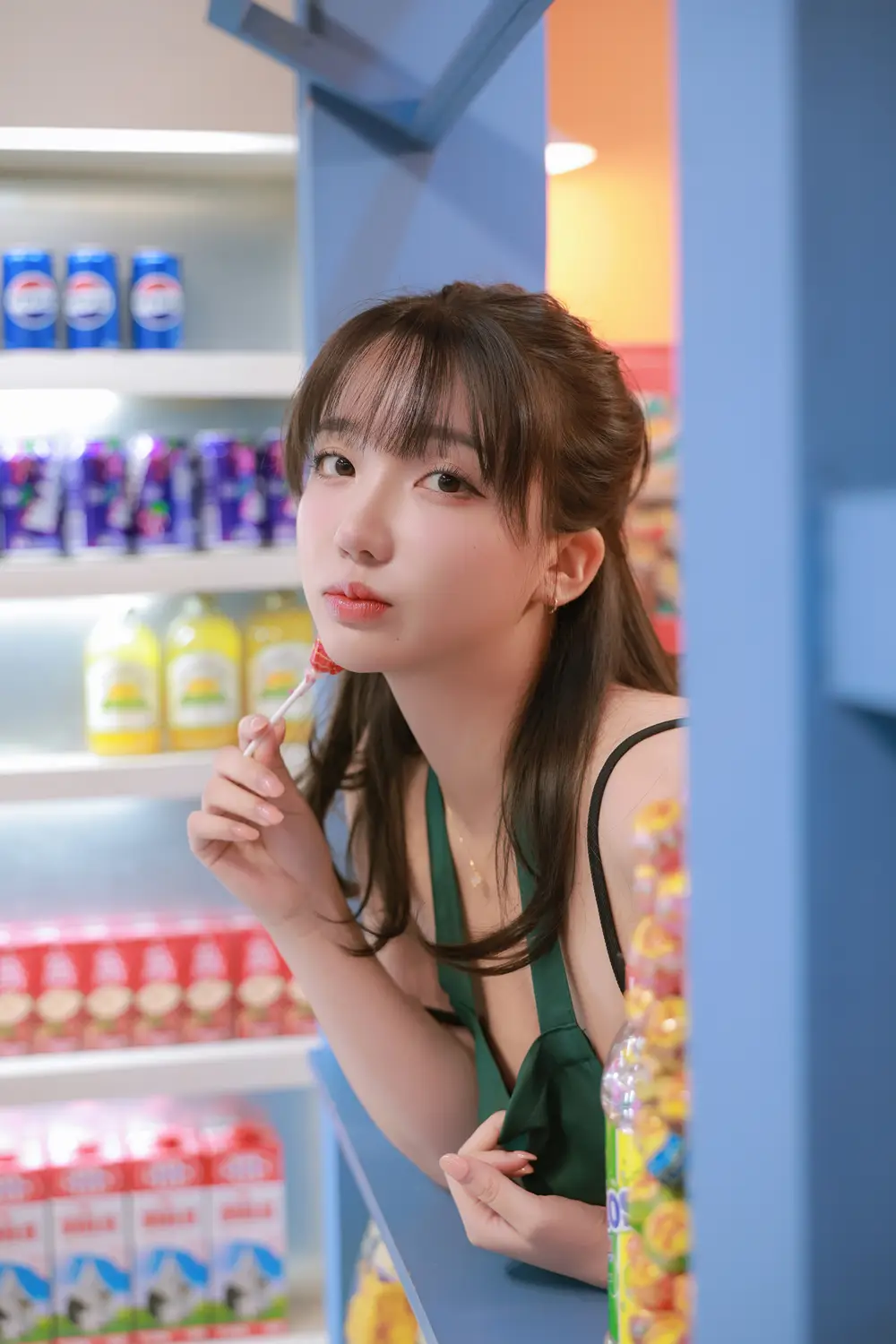 Ảnh sex Son Ye-Eun: Night Shift