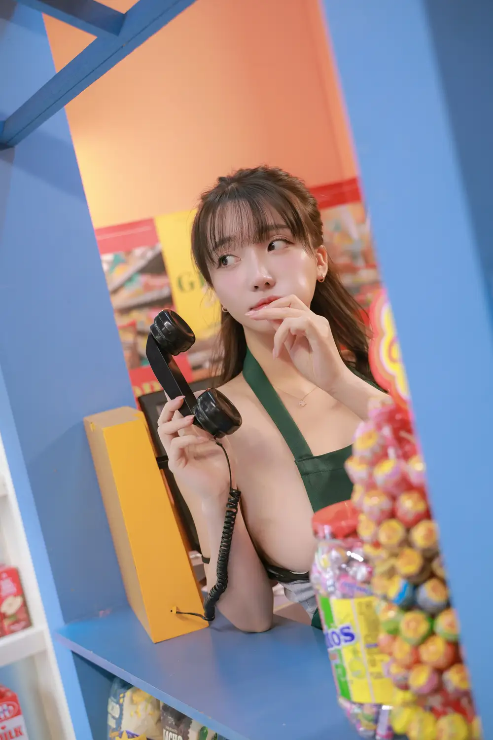 Ảnh sex Son Ye-Eun: Night Shift