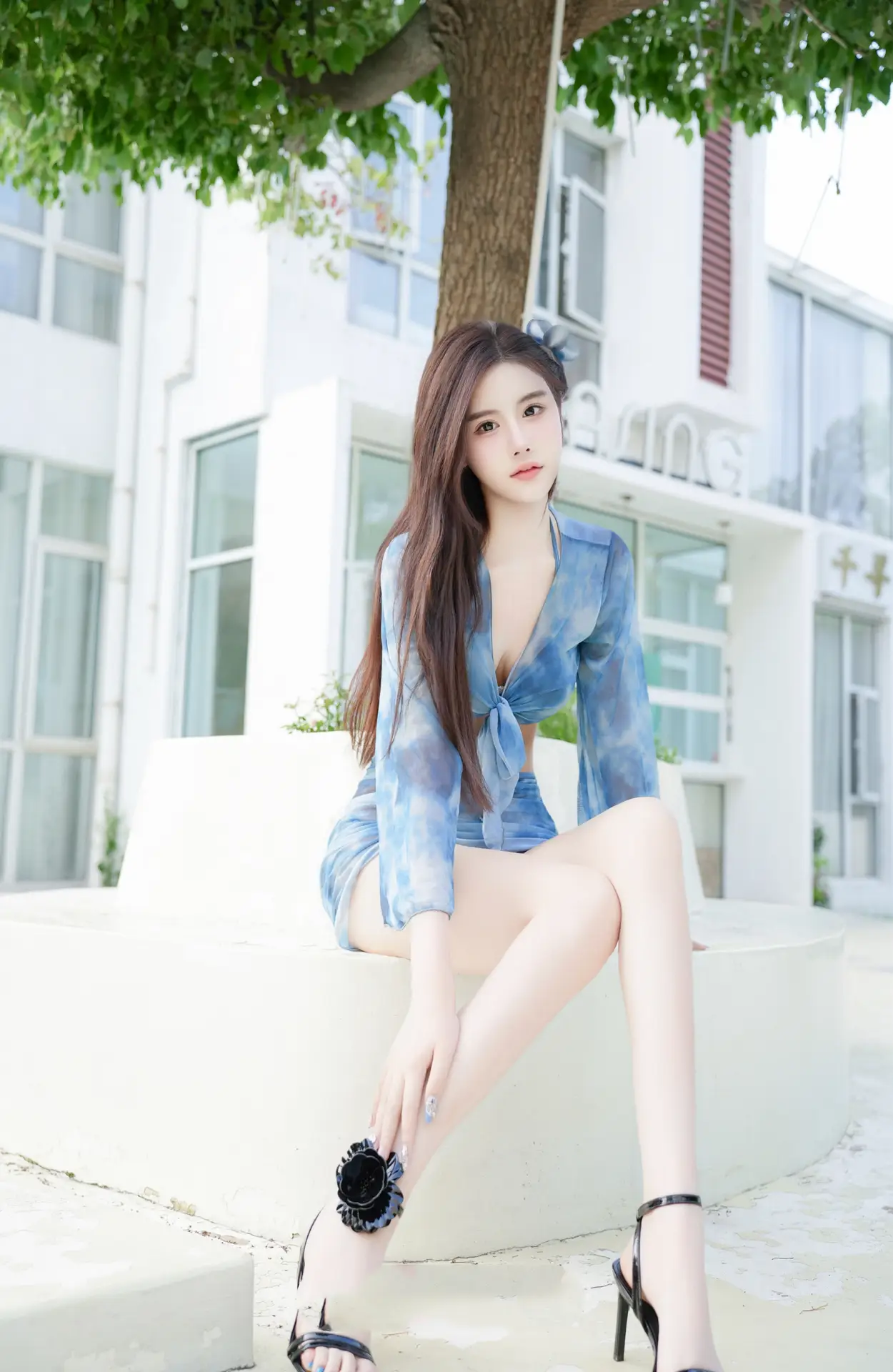 Ảnh Sex Xiuren Susu: Erikaki Pool Blue