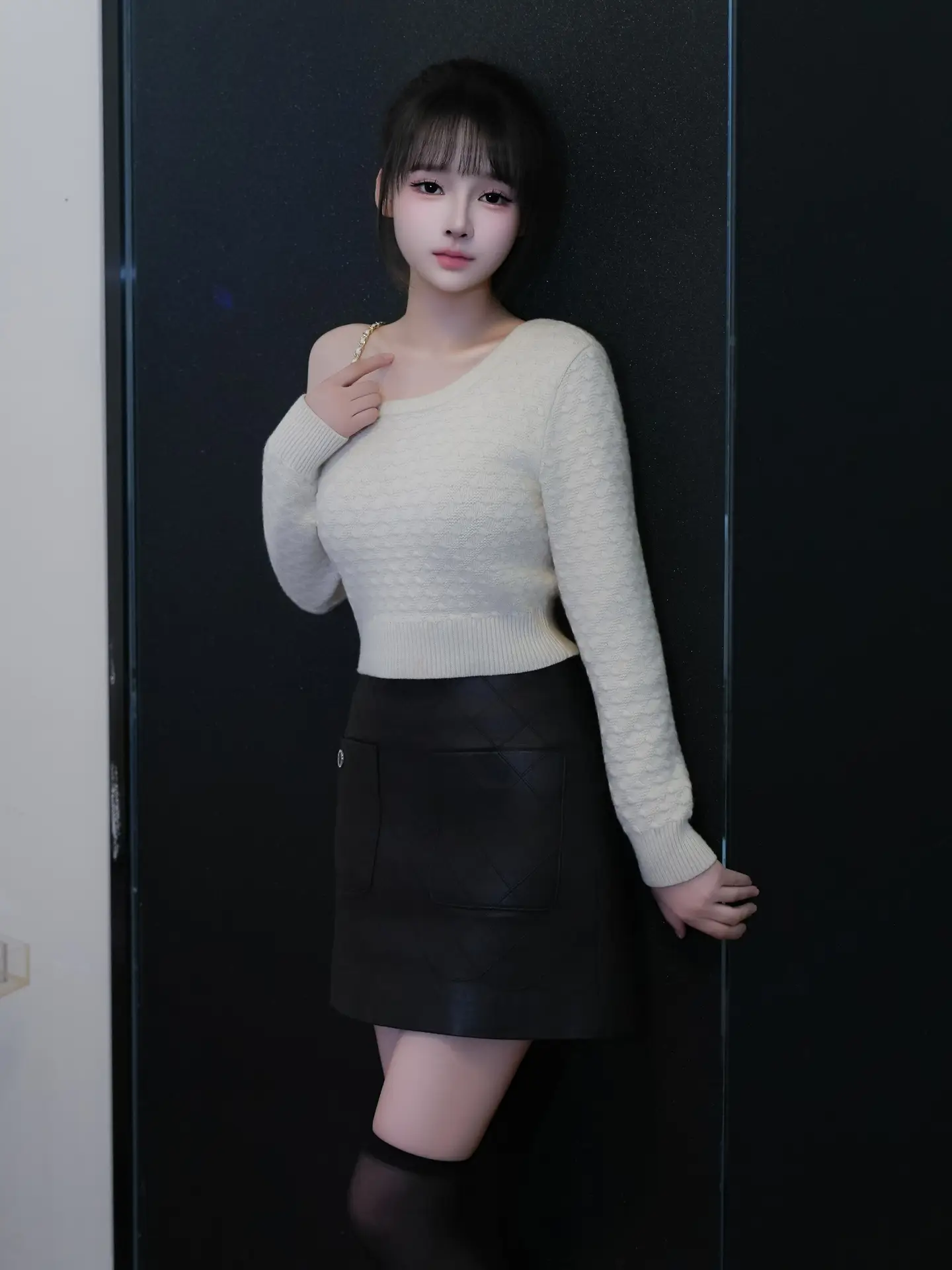 Ảnh Sex R18 Xiuren Shen Mier: Black and White Life