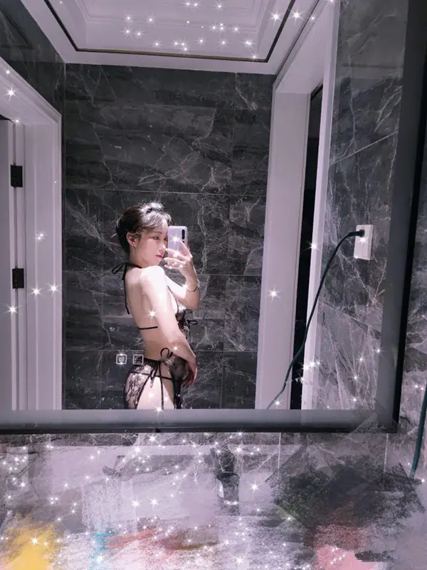 Ảnh Sex Xi Amei Lộ Ảnh N&oacute;ng