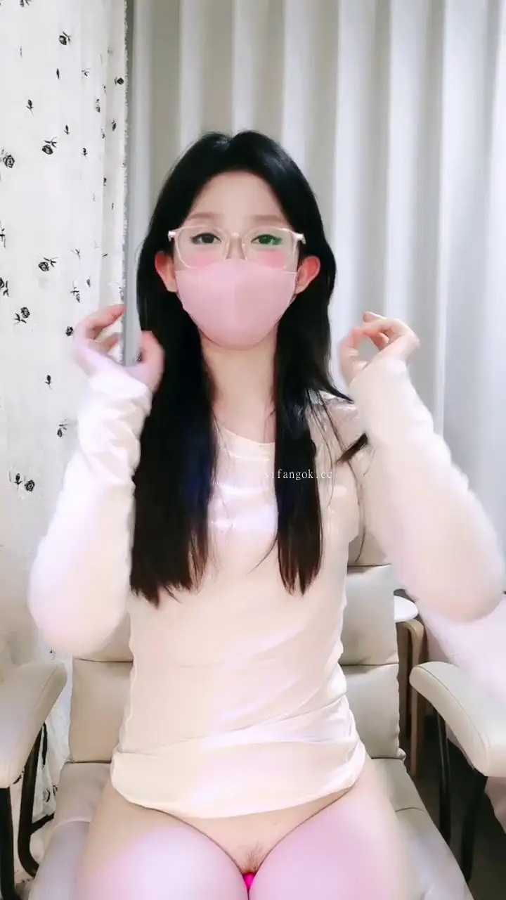 Ảnh Sex hoa kh&ocirc;i của trường đ&atilde; trở lại