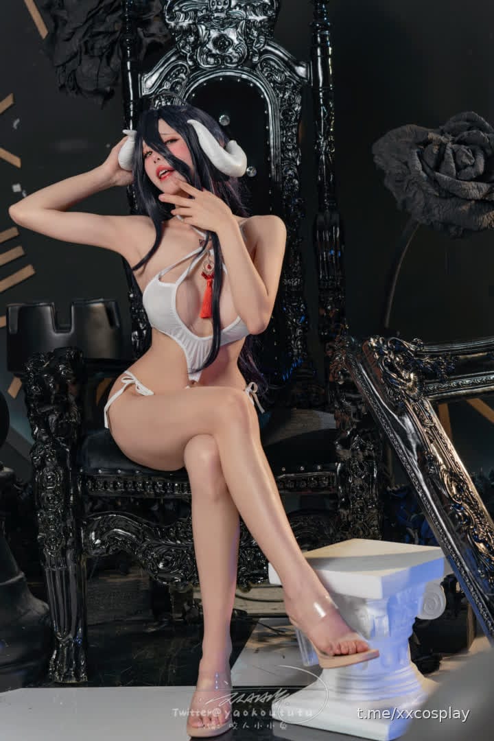 Ảnh Sex Cosplay Albedo Succubus